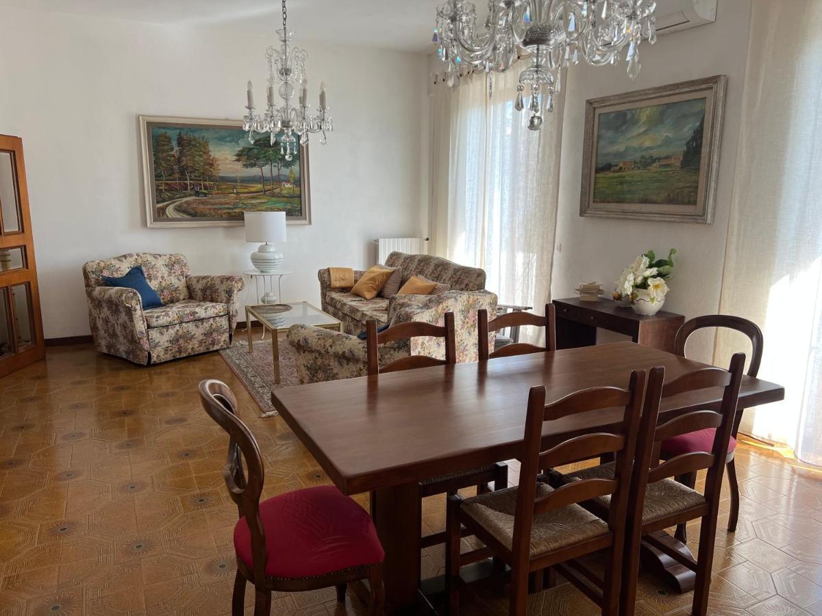 Casa Vanni Vada Exteriér fotografie