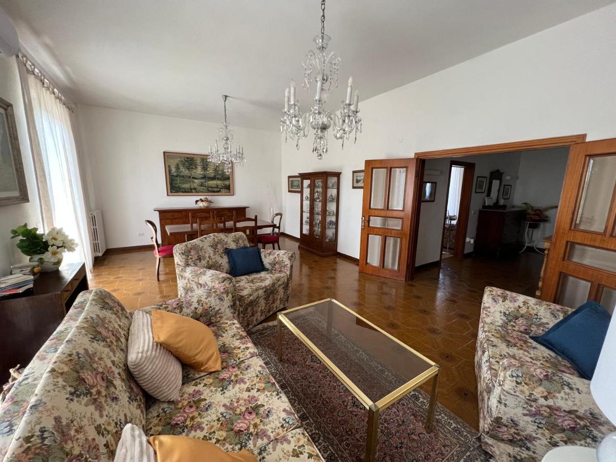 Casa Vanni Vada Exteriér fotografie